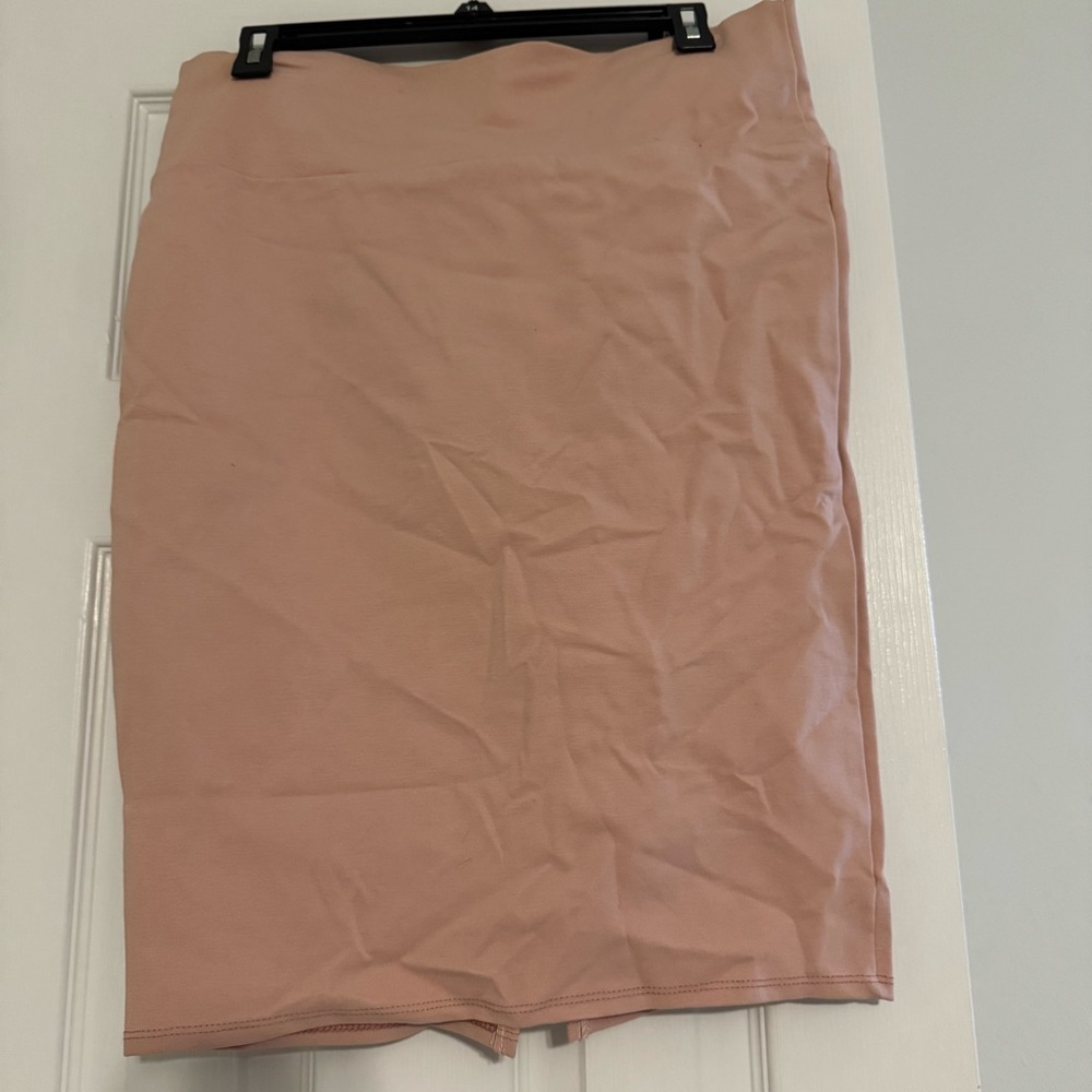 Arabella Pink Pencil Skirt Knee-Length Casual NWOT‎